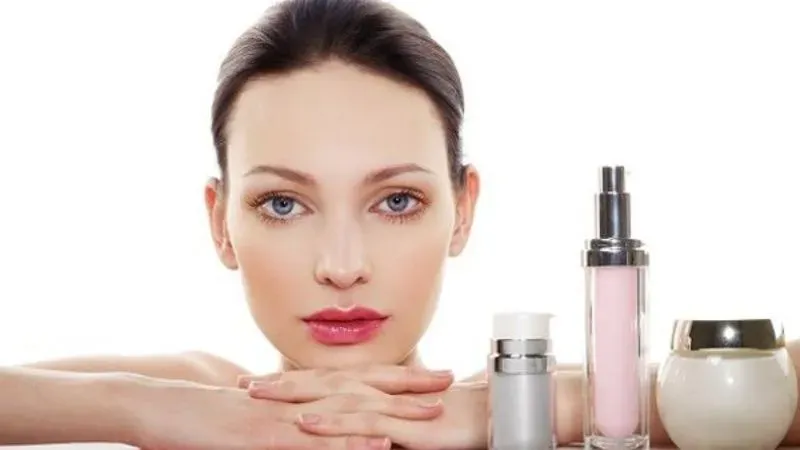 Giải đáp các thắc mắc về kem chống nắng và dưỡng ẩm