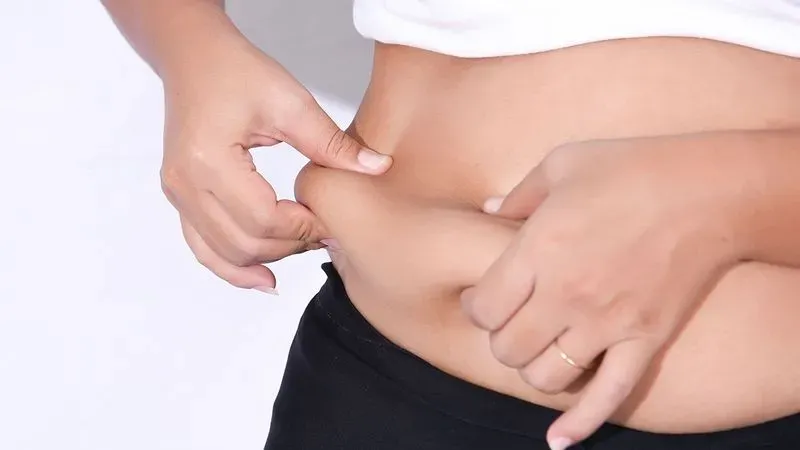 Nguyên nhân gây mỡ bụng