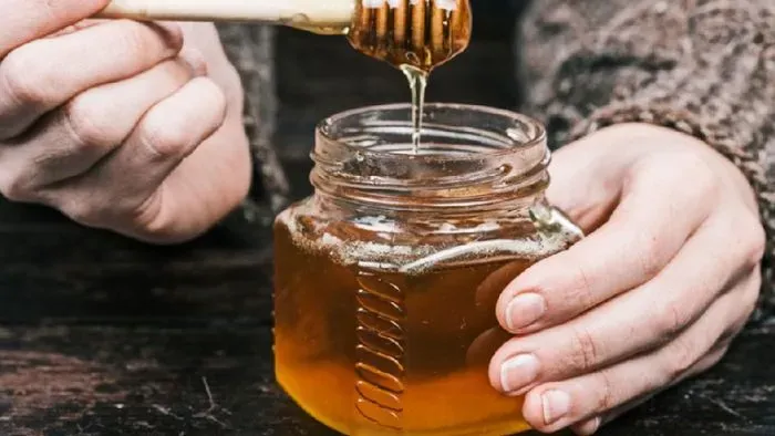 Cách chăm sóc mi mỗi ngày để mi cong dày đẹp hơn