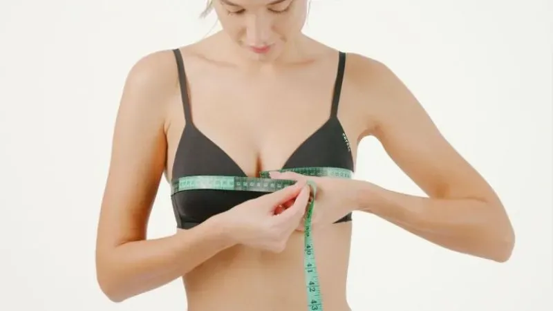 Làm ngực nhỏ cần kiêng gì?