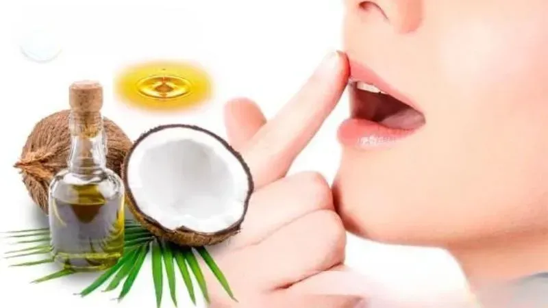 Lựa chọn cách trị môi khô phù hợp
