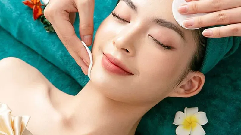 10 lợi ích của việc massage mặt thường xuyên