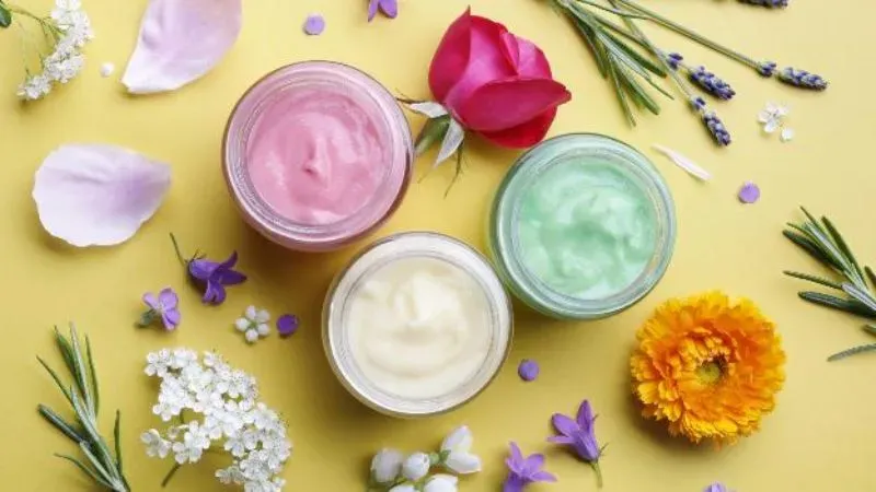 Mục đích của việc sử dụng mỹ phẩm có hương liệu