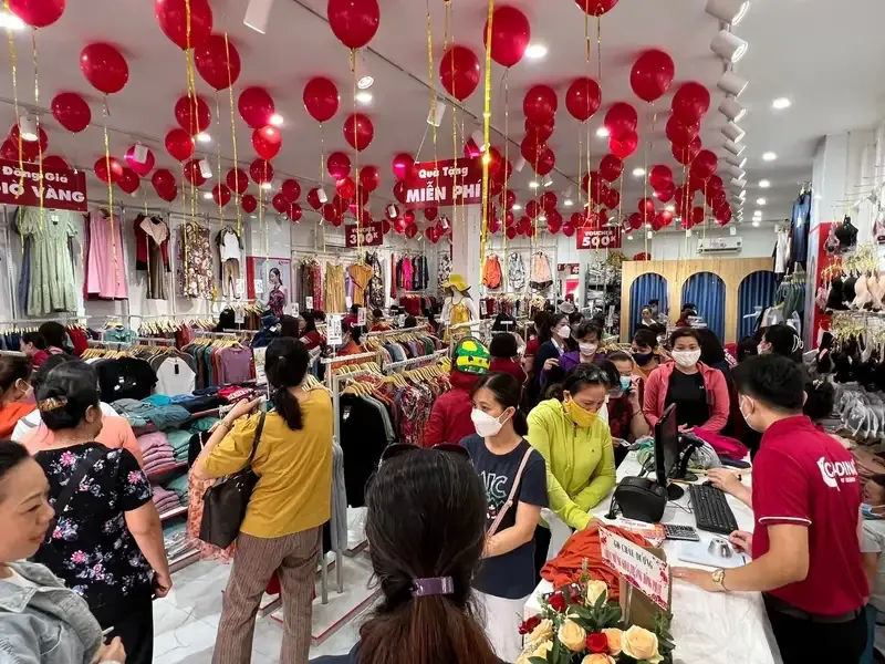 Điểm nổi bật của thời trang Cardina 2