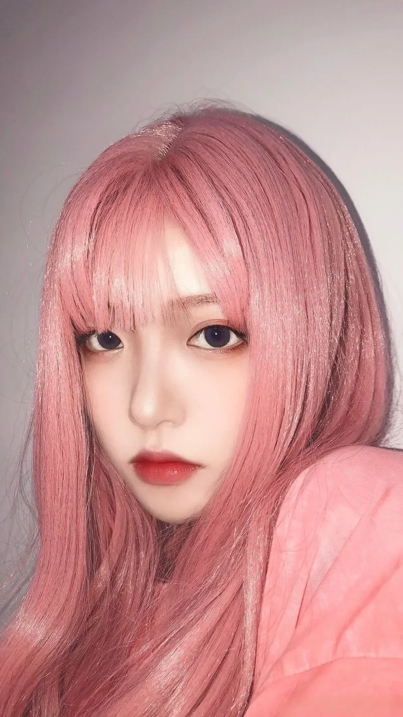 Màu nhuộm hồng giúp bạn nổi bật trong mọi ánh nhìn