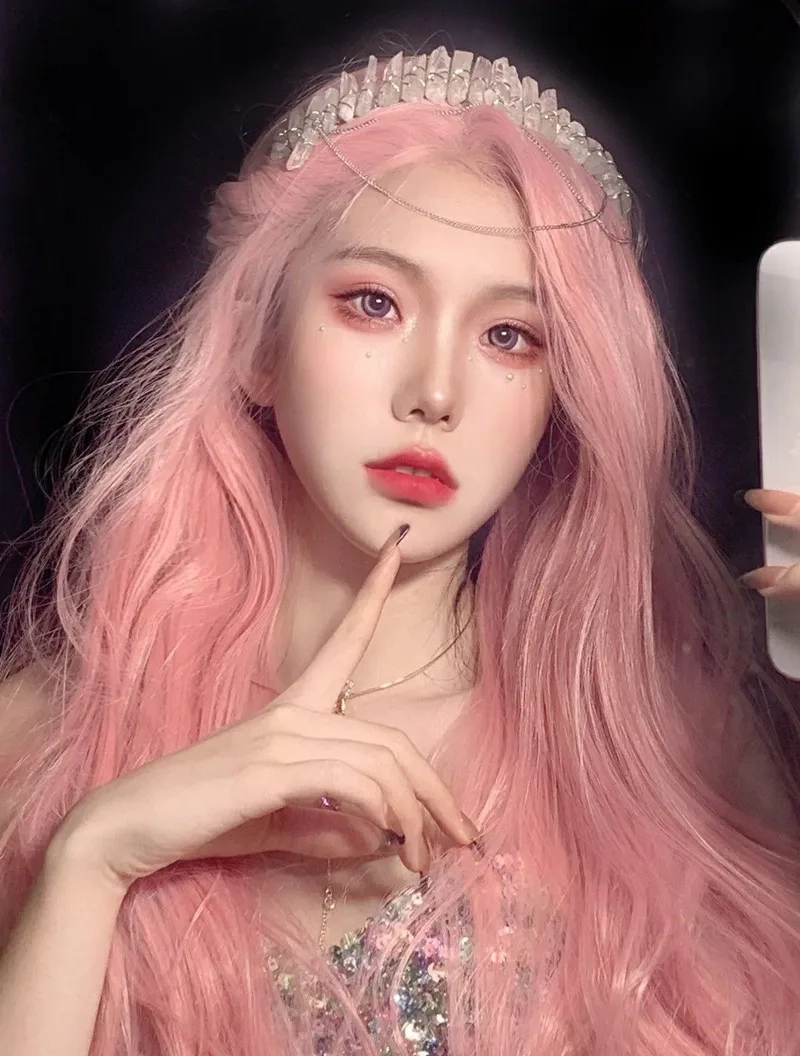 Màu tóc hồng lựa chọn hoàn hảo cho tín đồ thời trang