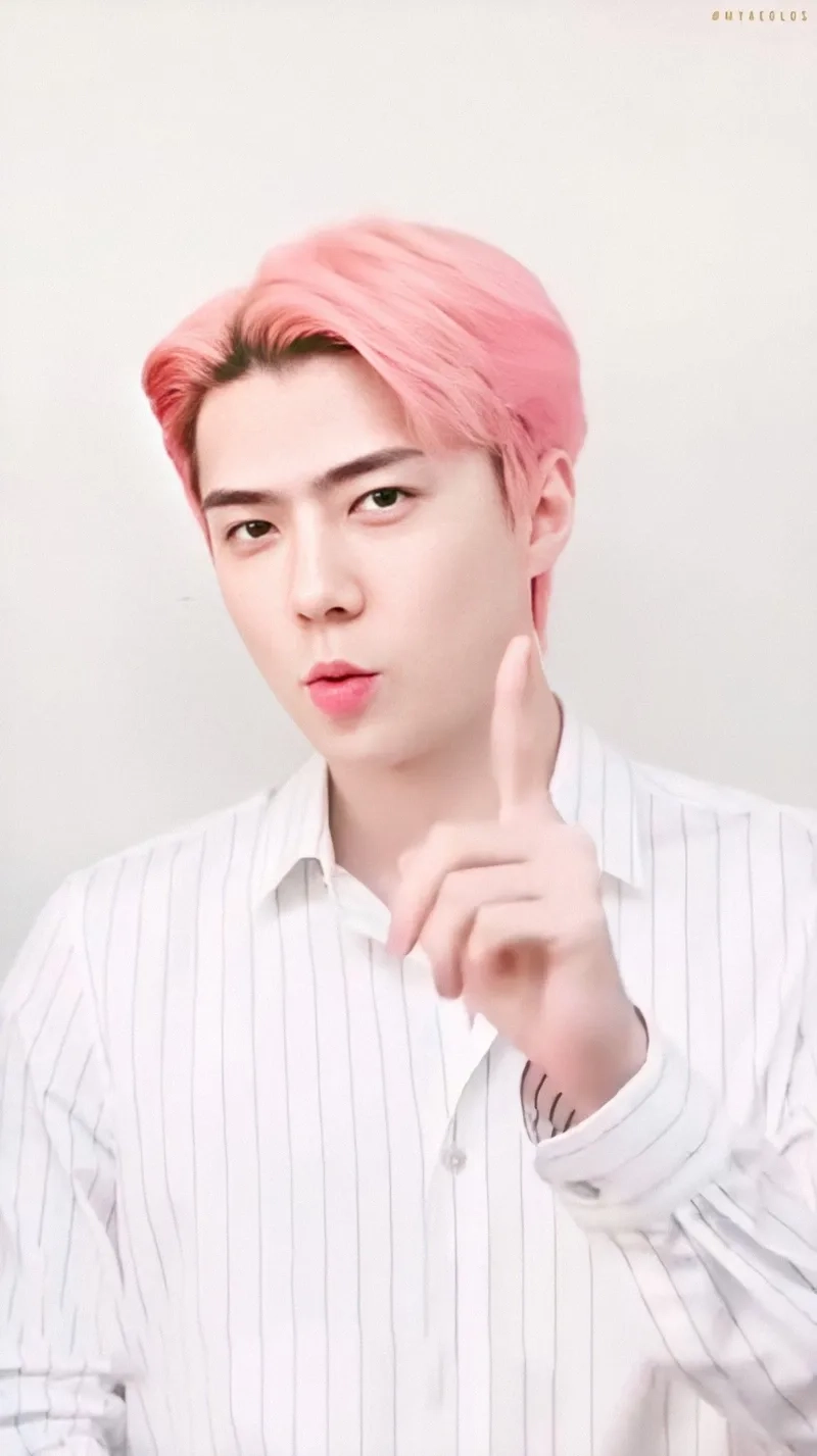 Tóc nam hồng khói tạo phong cách thời thượng