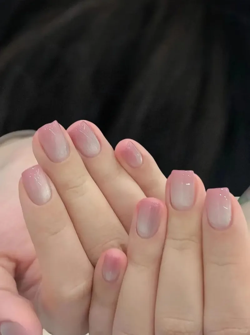 Móng ngắn cũng xinh cùng nail ngắn đơn giản chuẩn trend