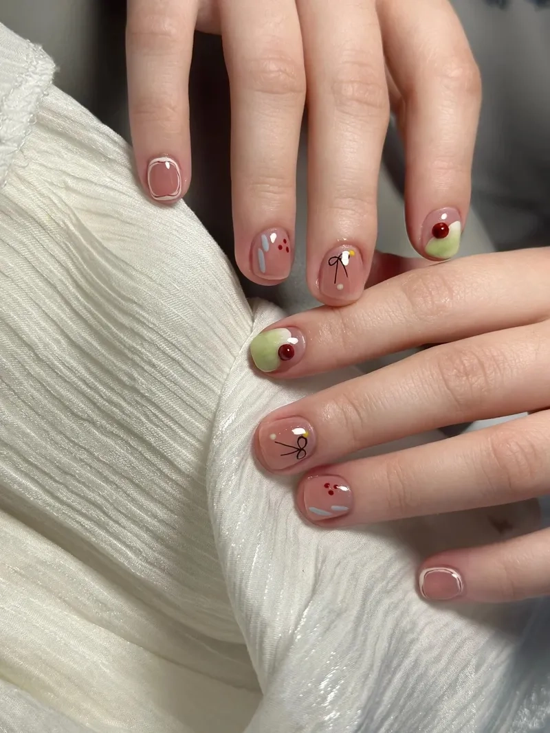 Cập nhật nhanh các mẫu nail dễ thương đang được yêu thích nhất hiện nay