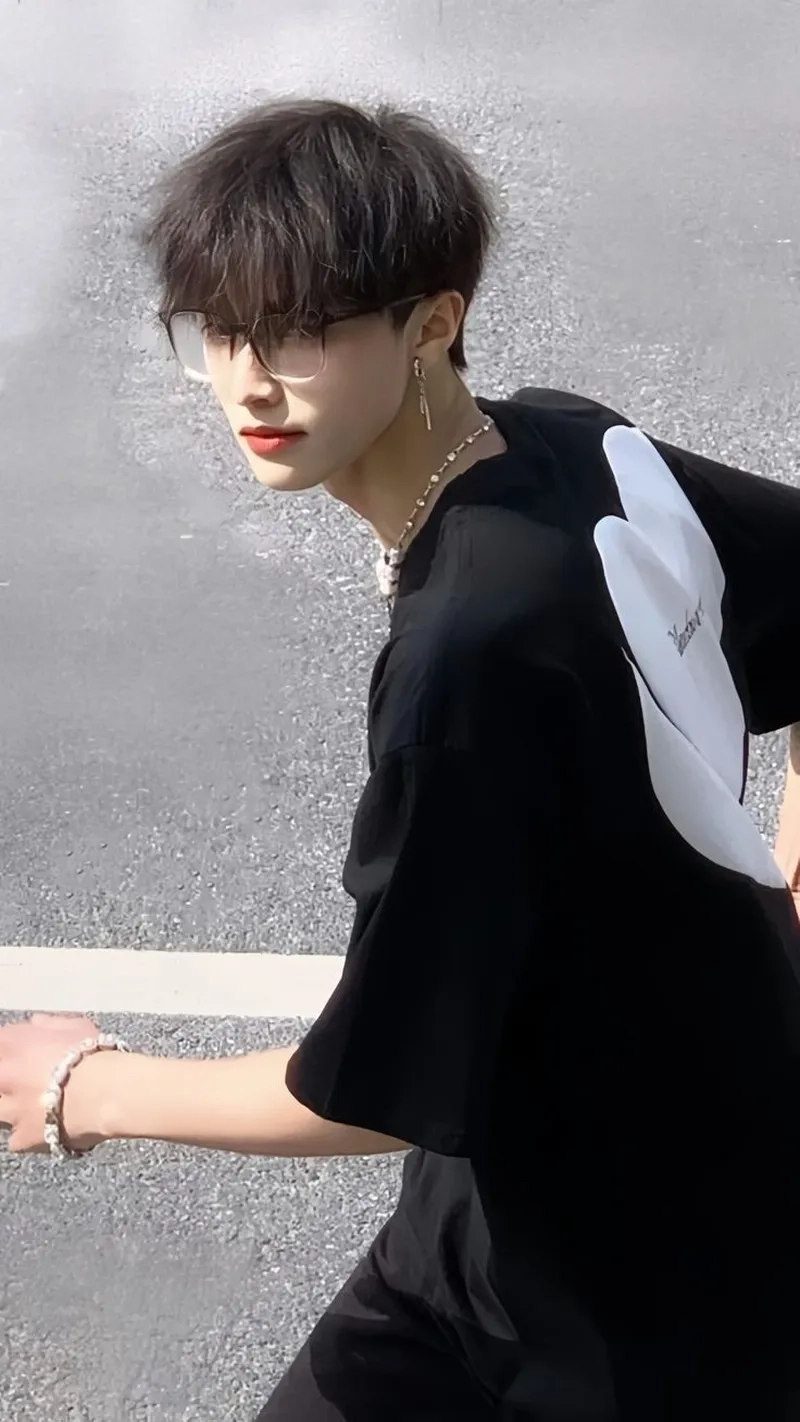 Nhuộm nâu đen có phai màu không bí quyết chăm sóc tóc nhuộm