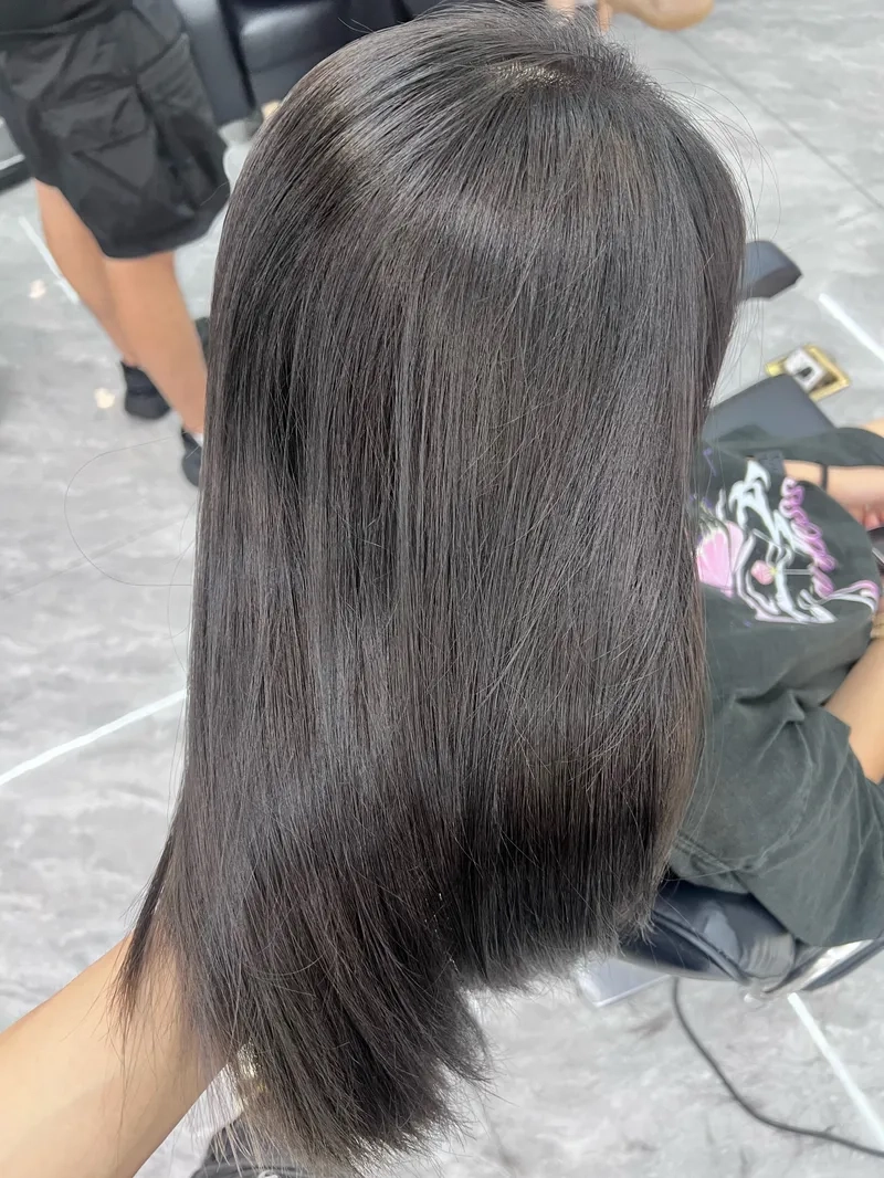 Nhuộm màu nâu trà đen có cần tẩy tóc không mẹo hay đây
