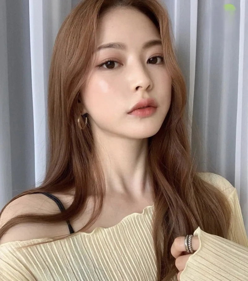 Màu nhuộm tóc nâu tây cho vẻ đẹp tự nhiên