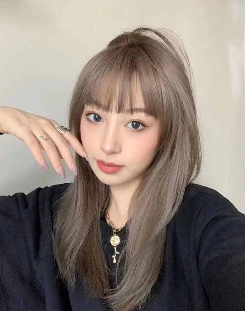 Màu tóc da ngăm mang lại vẻ đẹp tự nhiên và nổi bật