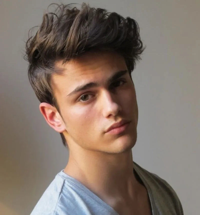 Những màu tóc tôn da ngăm mang lại vẻ đẹp cuốn hút