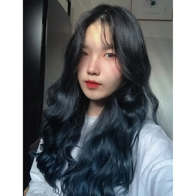 Màu tóc xanh đen cho nữ tôn da cực chất