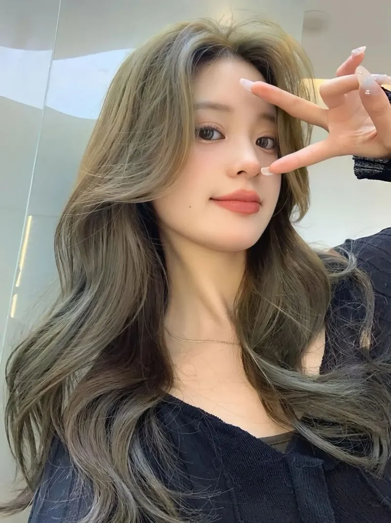 Khói xanh lá mang lại vẻ ngoài tươi mới và năng động