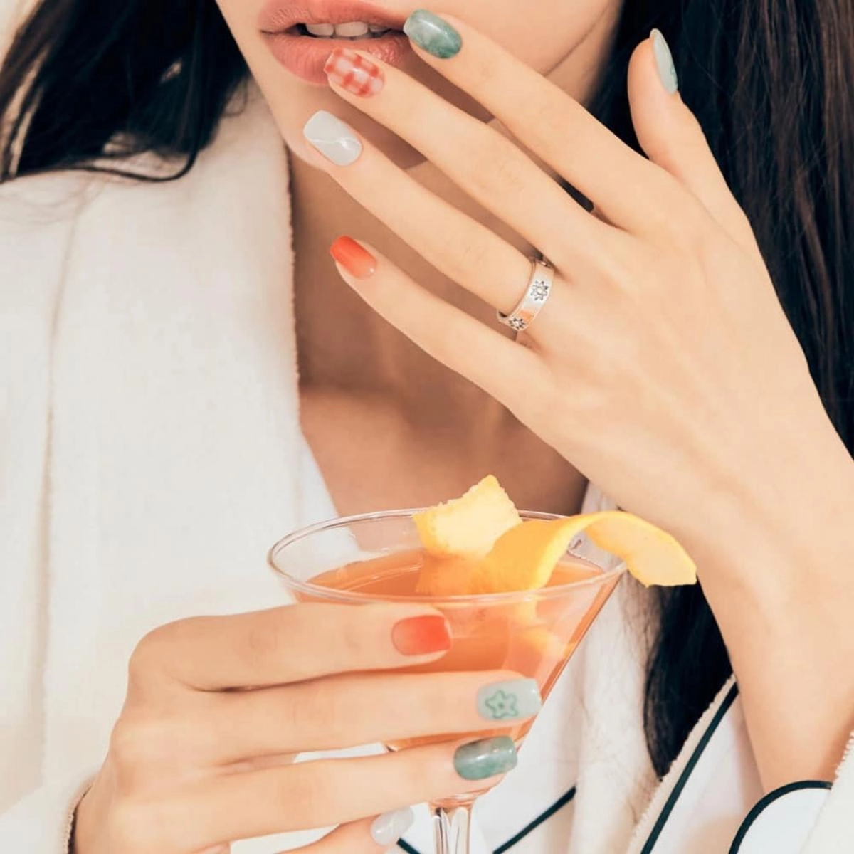 Set bộ móng vẽ đơn giản cho nàng công sở sành điệu