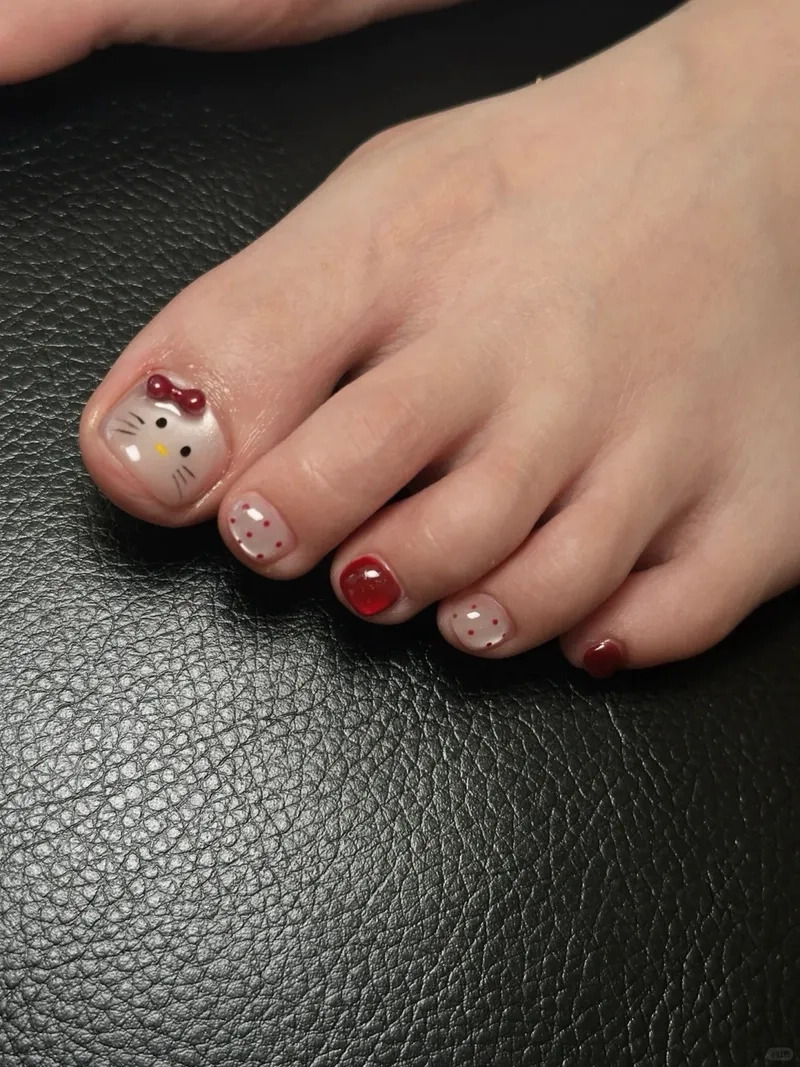 Sở hữu ngay móng chân đẹp cute để bước đi tự tin mỗi ngày