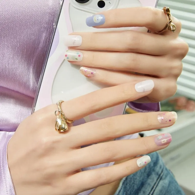 Rạng rỡ cùng nail đẹp cho học sinh nhẹ nhàng và thanh lịch