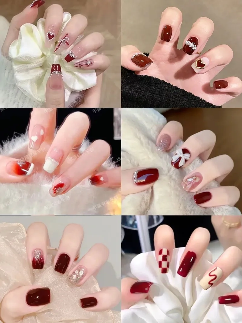 Đơn giản mà thu hút với mẫu móng noel đơn giản