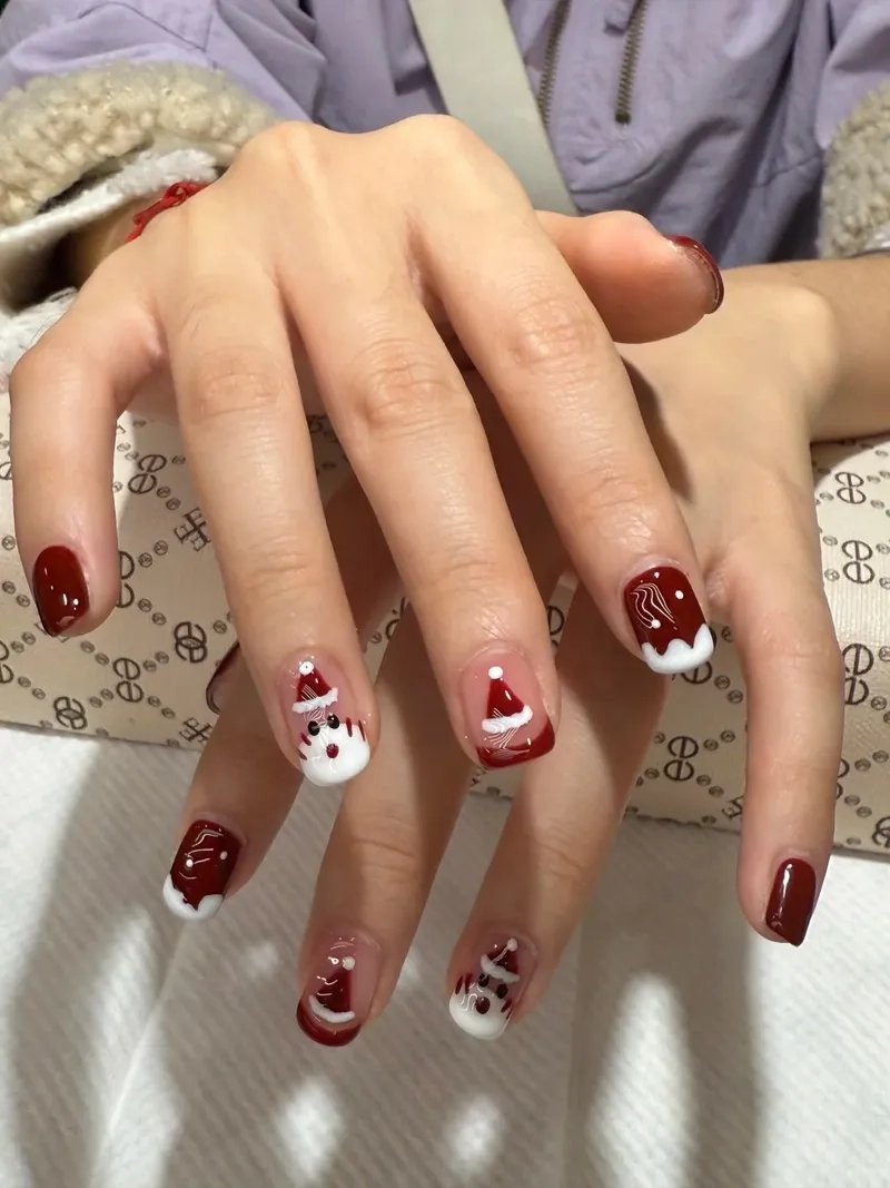 Sáng tạo không giới hạn với mẫu móng tay cho giáng sinh