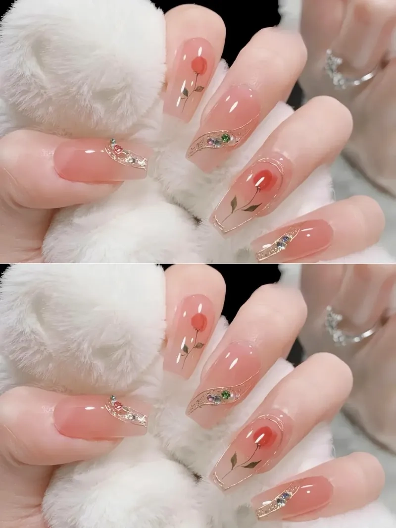 Thanh lịch với móng gắn hoa đẹp tinh xảo