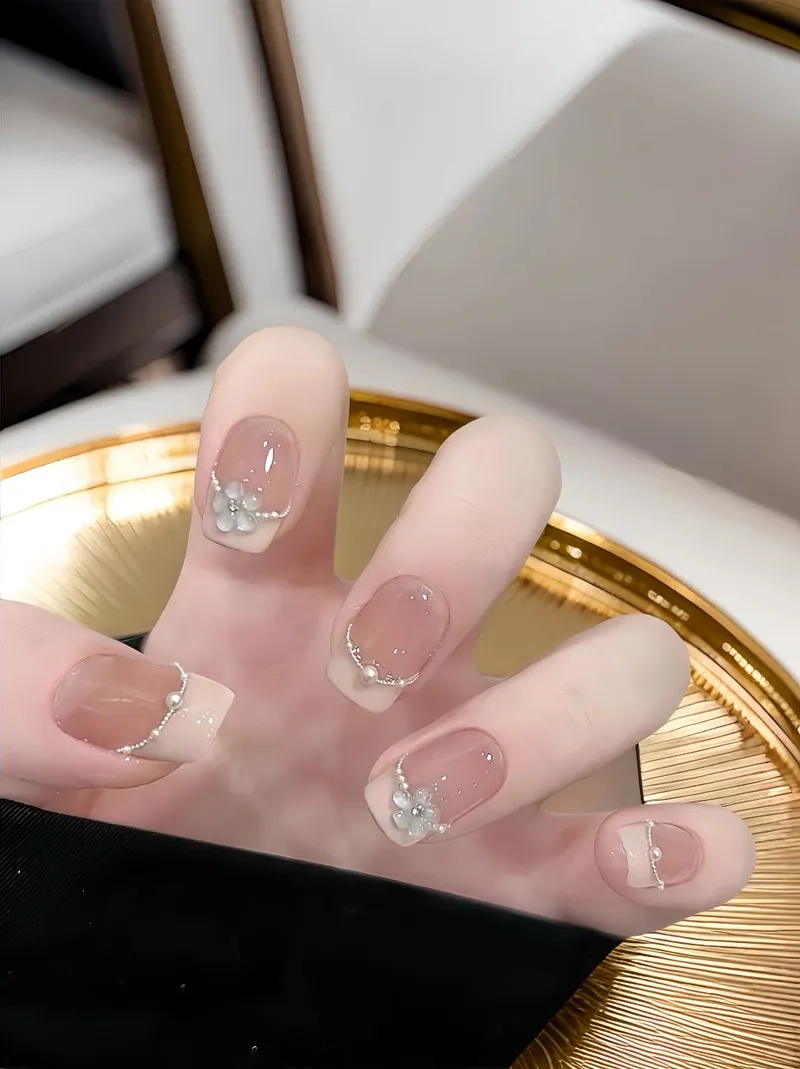 Nét duyên dáng với mẫu hoa đắp bột đẹp tuyệt vời