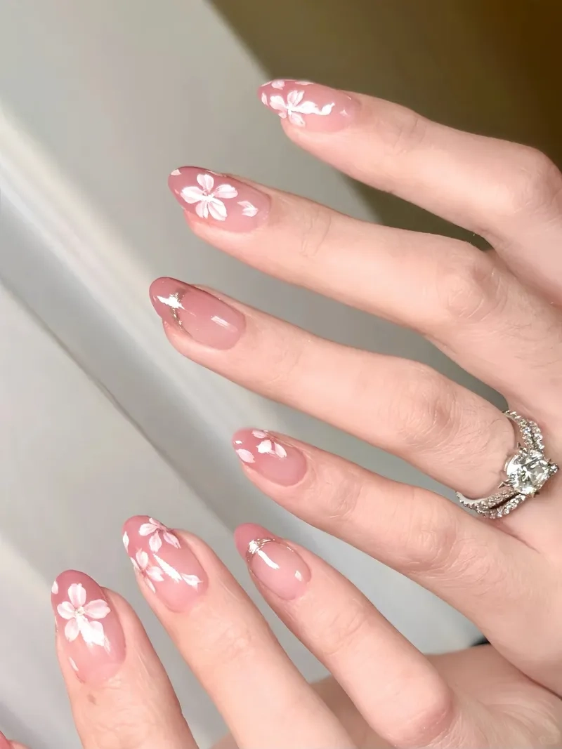 Xinh xắn và thu hút với mẫu hoa đắp bột đẹp