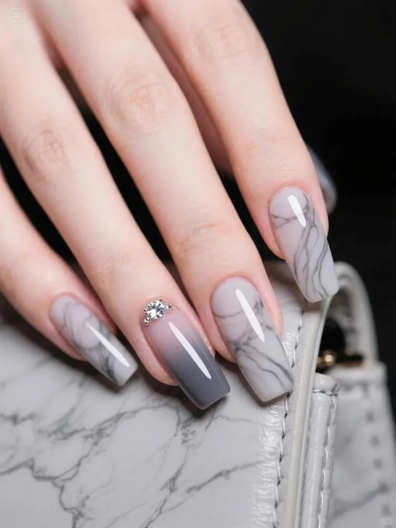 Chọn ngay sơn gel loang bền màu thời trang