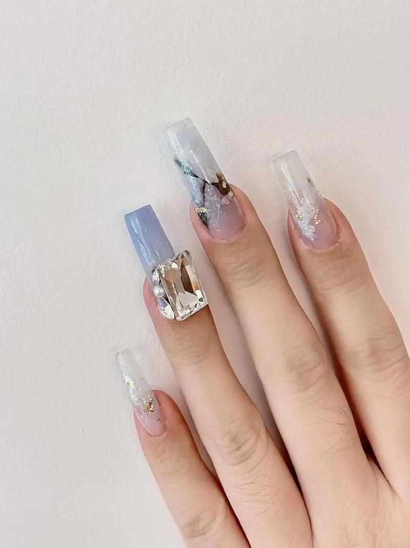 Phong cách cá tính với sơn gel loang màu độc đáo