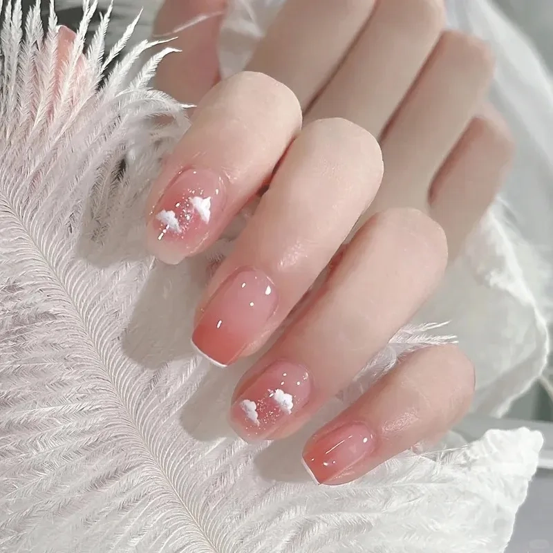 Đầy phong cách cùng mẫu nail thạch hồng đẹp hiện đại
