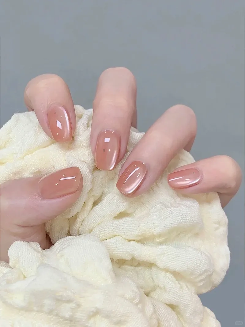 Các kiểu sơn gel đẹp giúp đôi tay bạn luôn nổi bật cuốn hút