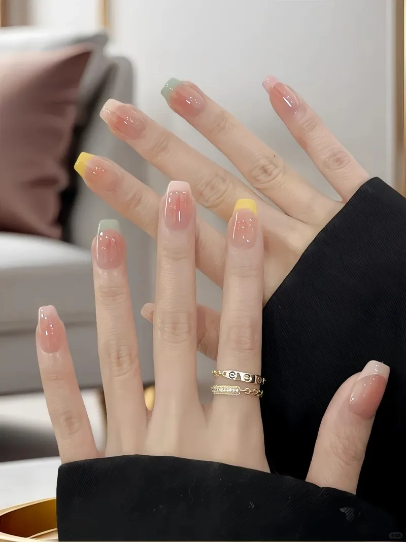 Hướng dẫn tạo kiểu móng tay vuông sang trọng