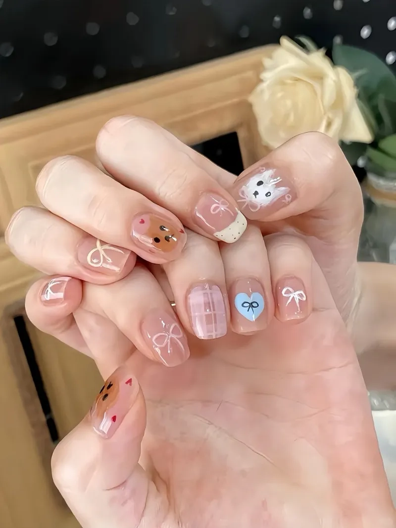Cùng khám phá mẫu nail đẹp cho móng vuông dẫn đầu xu hướng