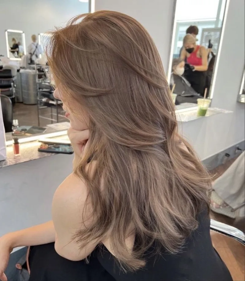 Nhuộm nâu rêu mang lại diện mạo mới mẻ và thời trang