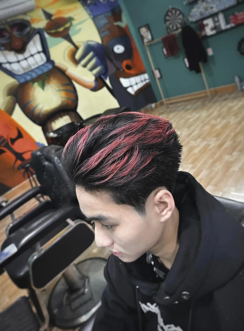 Nâng tầm phong cách với nhuộm highlight tóc ngắn nam trẻ trung