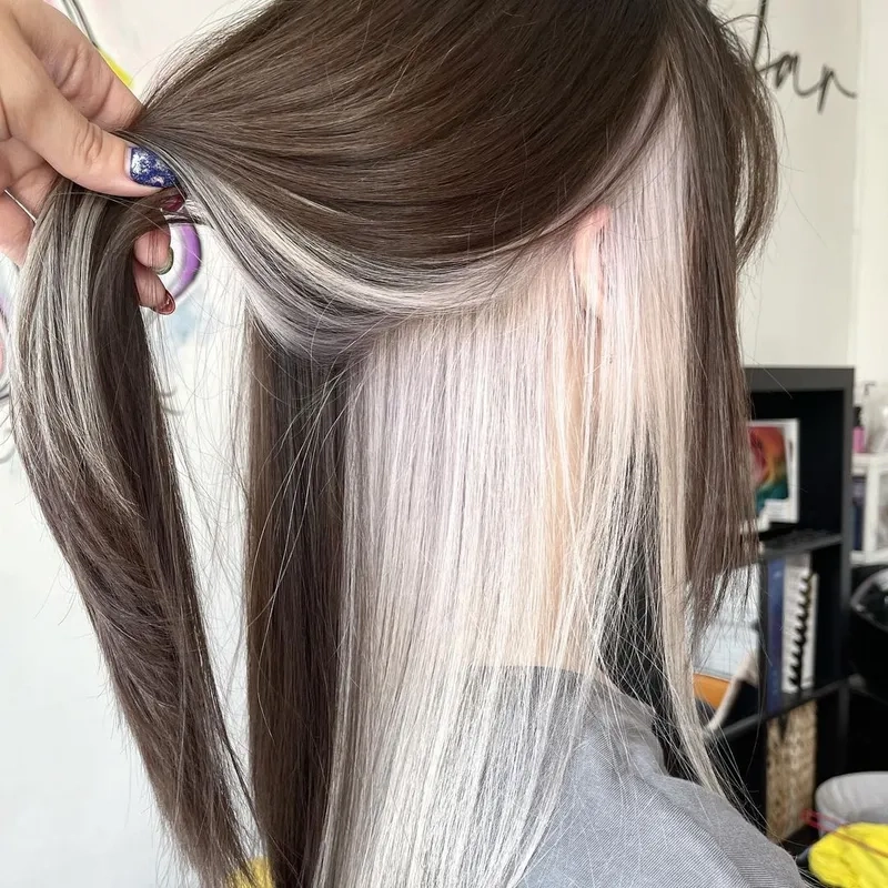 Tự tin toả sáng với tóc light khói nổi bật và thu hút